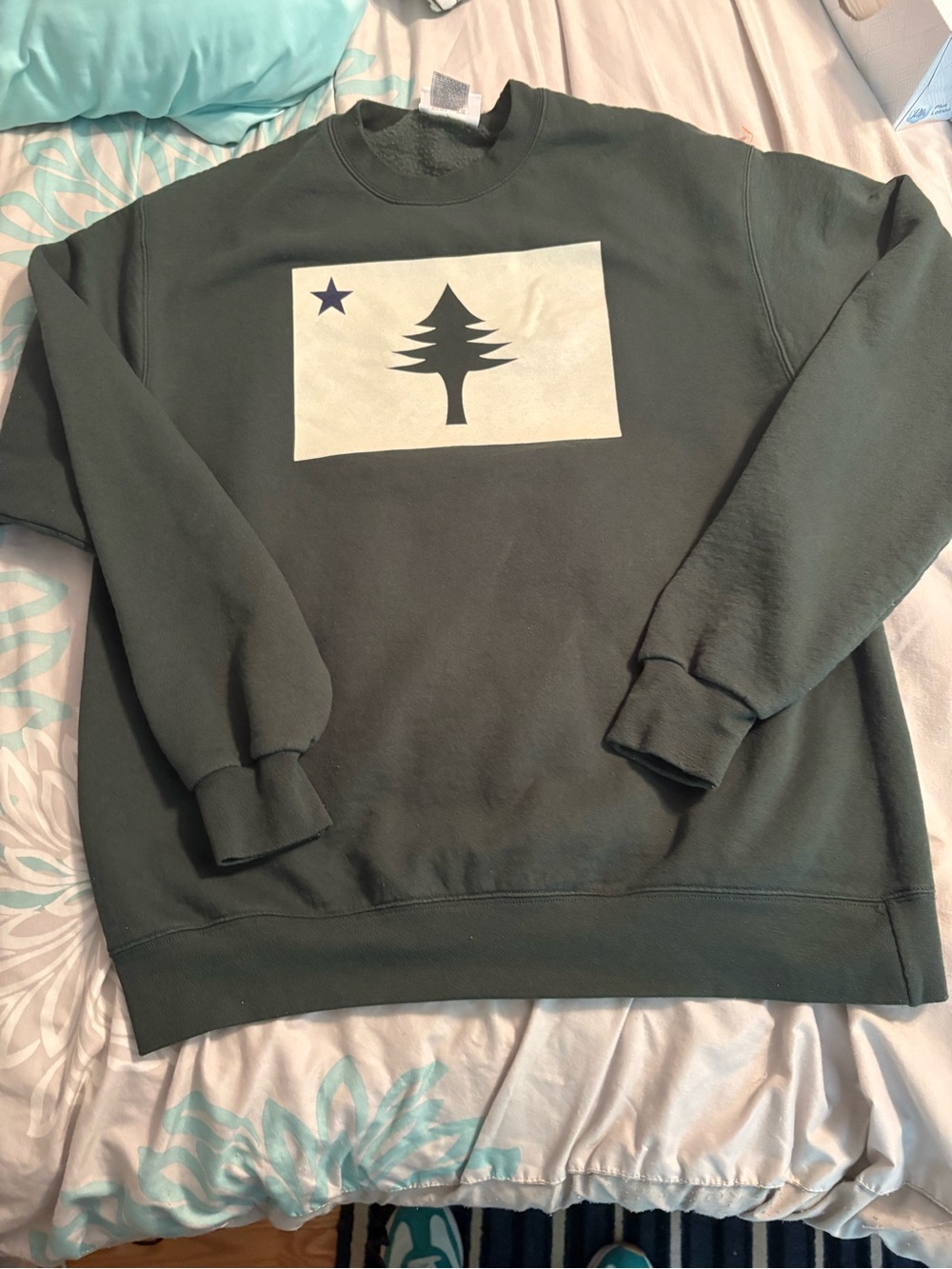 Champion Dark Green Crewneck Sweatshirt with Tree Graphic Maine flag